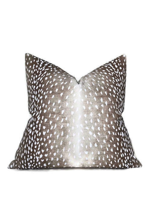 Antelope pillow clearance cover