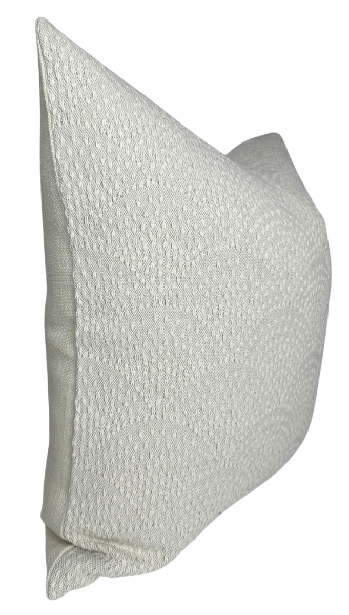 Inverse Scalloped Woven Pillow Cover in Natural – DEKOWE