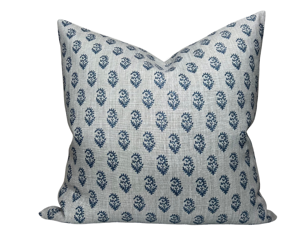 Peter Dunham Rajmata Tonal Pillow Cover in Mist Indigo/Blue – DEKOWE