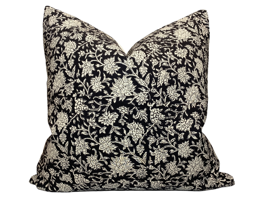 Black Daisy Floral Pillow Cover Modern II Art Nouveau Cushions