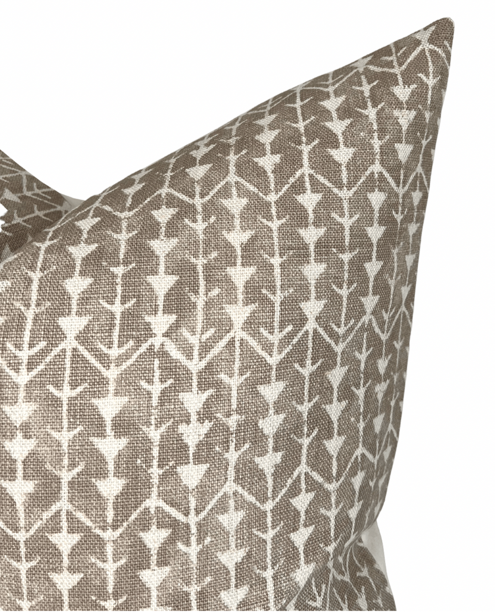 Amazon Pillow Cover in String – DEKOWE